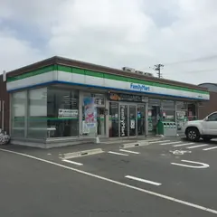 ファミリーマート 豊橋大崎町店
