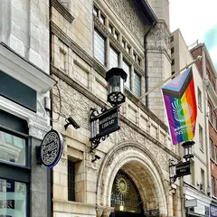 ビショップスゲイト図書館