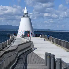 青森港北防波堤西灯台