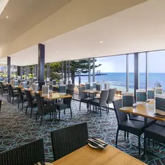 Zone Restaurant & Bar