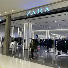 ZARA ラゾーナ川崎店