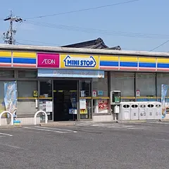 ミニストップ 半田有楽町店