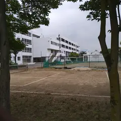 松伏町立松伏第二中学校