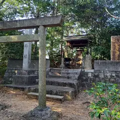 八龍神社