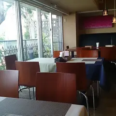 プティリス食堂