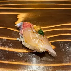 立ち食い寿司