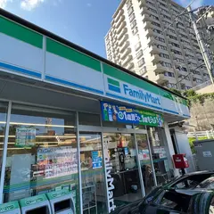 ファミリーマート伊豆熱川店