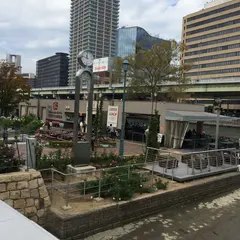 アール・リバーサイドグリル&ビアガーデン