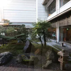 京近江