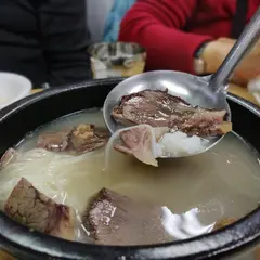 以南場