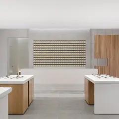 YUN