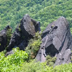 覗岩