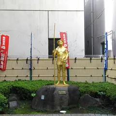 かっぱ河太郎像