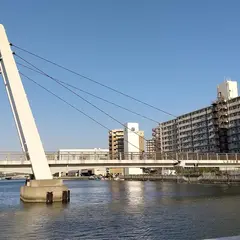 〒136-0076 東京都江東区南砂５丁目