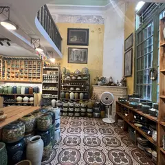 Hiên Vân Ceramics