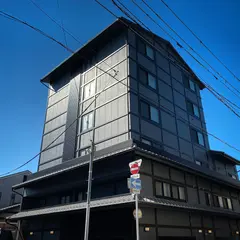 Rinn Shimabara (鈴 島原)