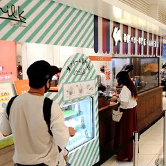 発酵バター専門店HANERU＆生クリーム専門店MILK
