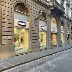 Max Mara