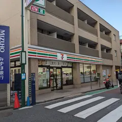 セブン-イレブン 新宿中井駅前店