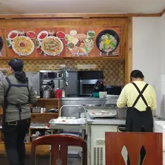 ナメクルクッパ(남해굴국밥)