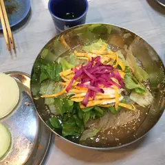 焼肉 かくれ房