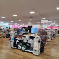 ダイソー 島忠ホームズ所沢店