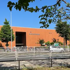 金沢図書館