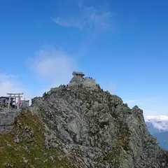 雄山神社