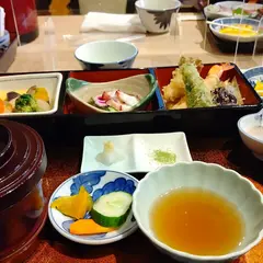 松岡