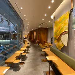 スターバックス コーヒー アミュプラザ博多 2階店