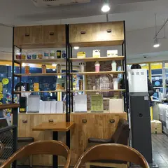 メガコーヒー 蚕室セネ駅店