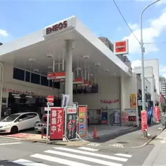 ニコニコレンタカー文京関口店