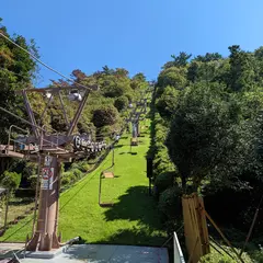 小室山リフト山麓駅