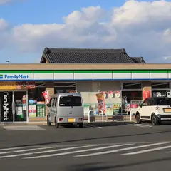 ファミリーマート 田原赤羽根店