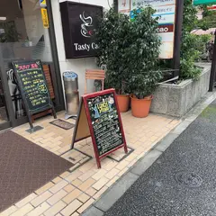 Tasty Cafe