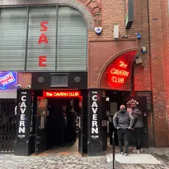 キャバンクラブ