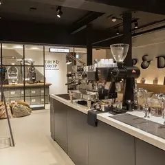 DRIP & DROP COFFEE ROASTERY