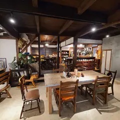 Antique&cafe Annola