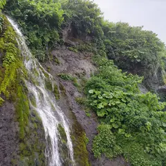 フンベの滝