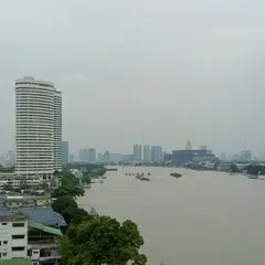 ザ ロイヤル リバー ホテル