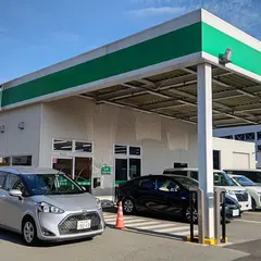 トヨタレンタカー 別府店