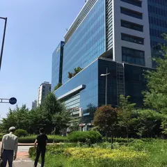 シャイン皮膚科