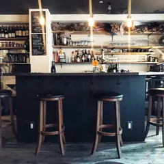 L’occas - bar à vin - カフェ&バー ロカス