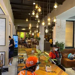 Phuc Long Coffee & Tea