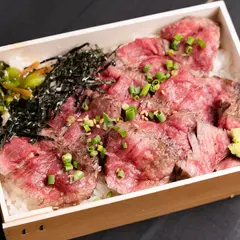 肉や食堂inうるマルシェ