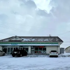 ファミリーマート 鶴岡大宝寺店