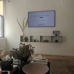 The RealReal Luxury Consignment Office
