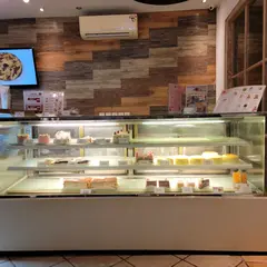 Kakiang Bakery