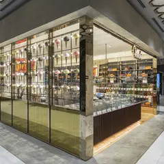 Venchi Nihombashi Takashimaya S.C. ヴェンキ 日本橋髙島屋S.C.店