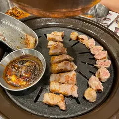 사람사는 고깃집 김일도 뱅뱅점